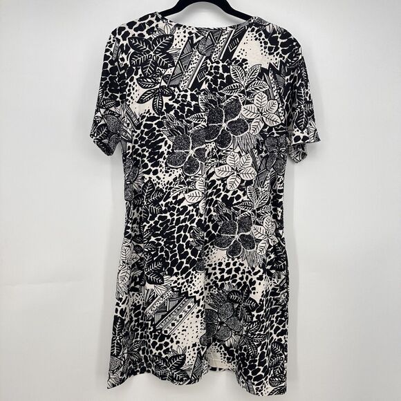 Loungees Size Medium Floral Shift Dress Pockets Black Short Sleeve V-Neck - Picture 4 of 6